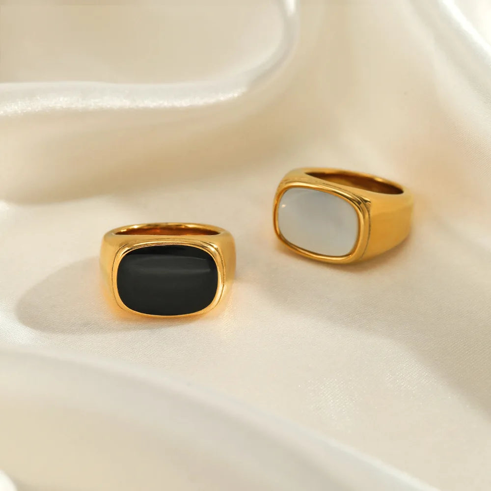Vintage Shell Statement Ring