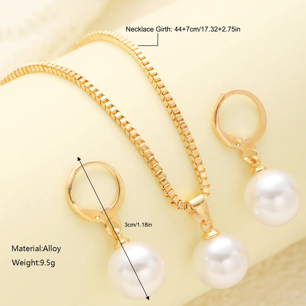 Elegant Pearl Jewelry Set
