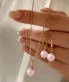 Elegant Pearl Jewelry Set