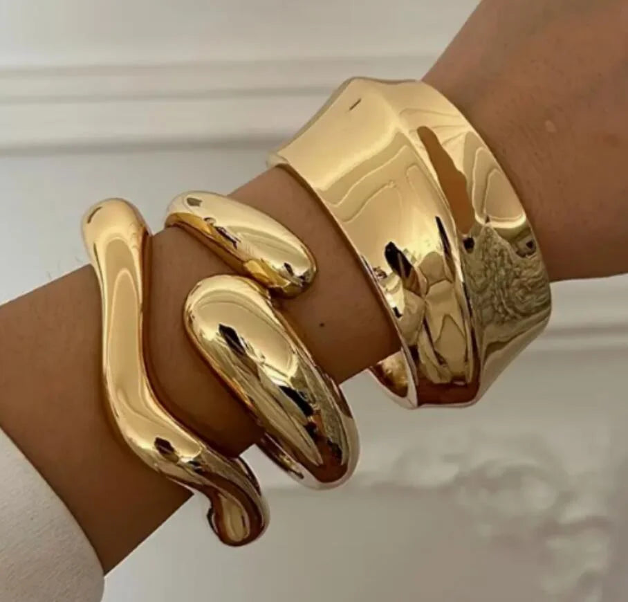 Vintage Cuff Bangle Set