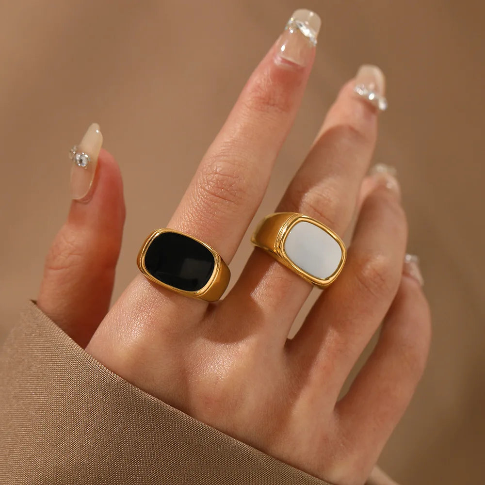 Vintage Shell Statement Ring