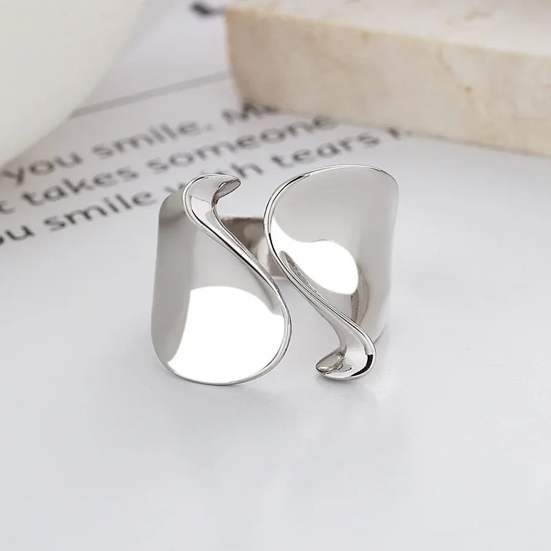 Minimal Open Band Ring