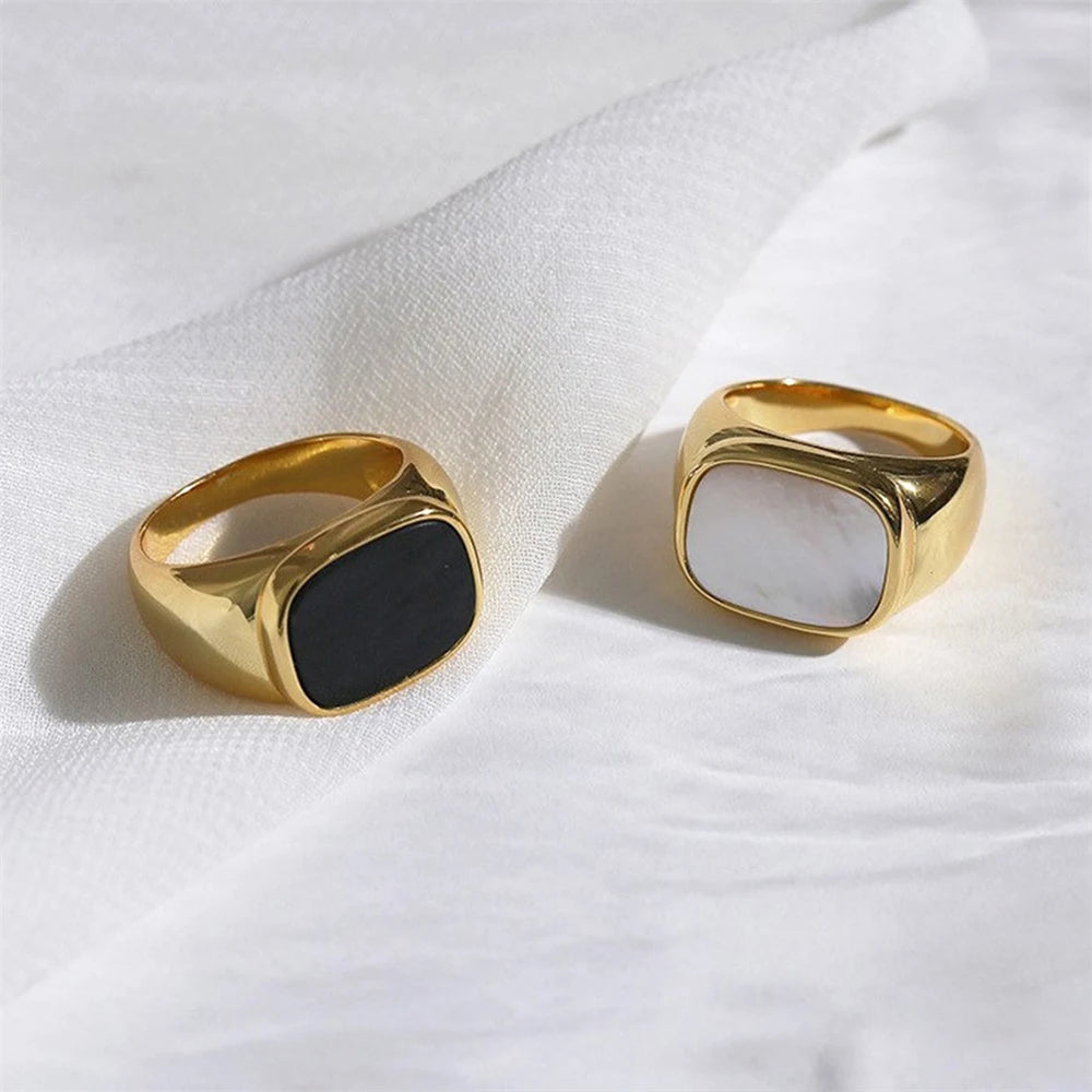 Vintage Shell Statement Ring